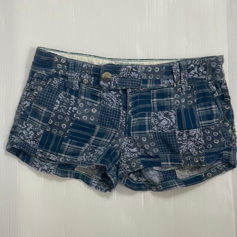 American Eagle patchwork shorts women size 6